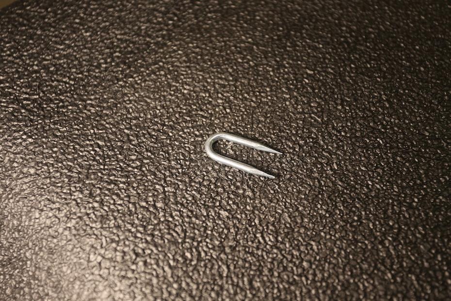 ZINC PLATED DIAMOND POINT STAPLES .250